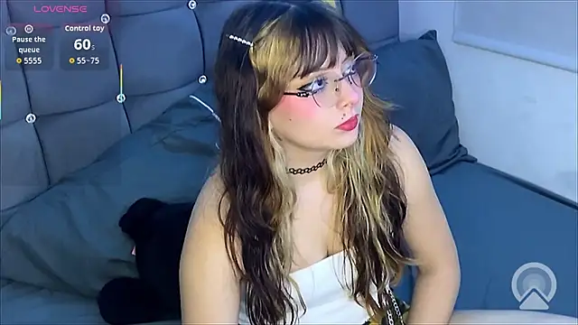 SofiaKitty-love online show from March 22, 2026, 11:17 pm