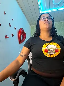 Snapshot of susan_mooree chatting on March 14, 2026, 8:37 pm susan mooree online show from March 14, 2026, 8:37 pm