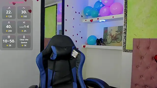 Snapshot of susan_mooree chatting on March 23, 2026, 8:52 pm susan mooree online show from March 23, 2026, 8:52 pm