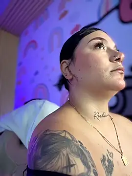 Snapshot of Megaan__More chatting on February 2, 2026, 2:10 am Megaan More online show from February 2, 2026, 2:10 am