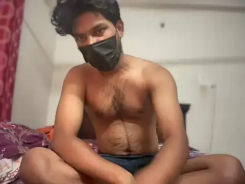 bossyjuicy online show from April 28, 2026, 5:45 am