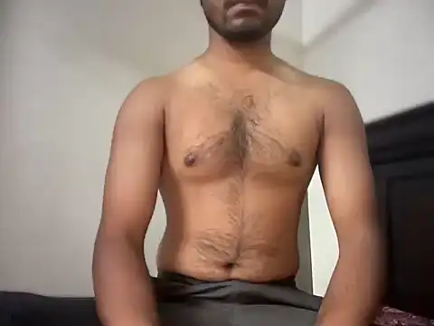 bossyjuicy online show from April 23, 2026, 5:47 pm