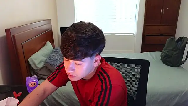 tightncuteass online show from October 1, 2025, 9:18 pm