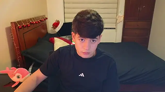 tightncuteass online show from November 8, 2025, 12:47 am