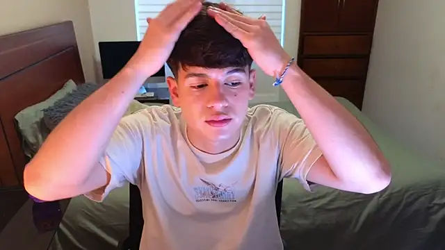 tightncuteass online show from October 3, 2025, 10:22 pm