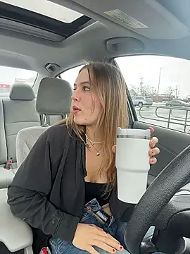 AllesandraLove online show from January 11, 2026, 8:05 pm