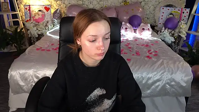 Snapshot of FoxyMayy chatting on March 10, 2026, 1:48 pm FoxyMayy online show from March 10, 2026, 1:48 pm