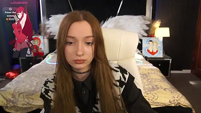 Snapshot of FoxyMayy chatting on April 8, 2026, 1:12 pm FoxyMayy online show from April 8, 2026, 1:12 pm