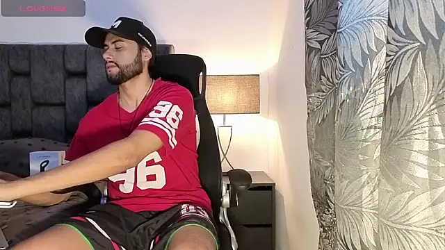 Thomas redcol online show from October 29, 2025, 9:14 pm