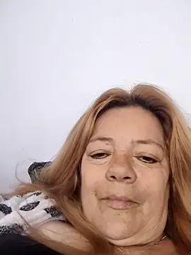 Snapshot of Casandra_Cruz chatting on September 14, 2025, 3:23 pm Casandra Cruz online show from September 14, 2025, 3:23 pm