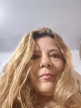 Snapshot of Casandra_Cruz chatting on September 28, 2025, 1:07 pm Casandra Cruz online show from September 28, 2025, 1:07 pm