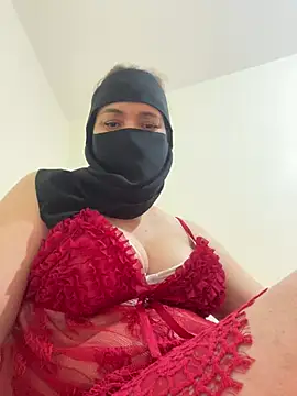 Snapshot of Wild-Nayra chatting on February 5, 2026, 12:28 am Wild-Nayra online show from February 5, 2026, 12:28 am