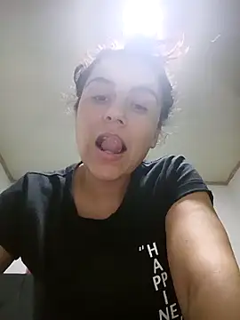 vanessa-titisM online show from February 16, 2026, 11:57 pm