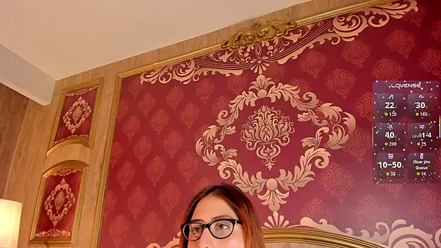 Snapshot of Helenstanford chatting on February 21, 2026, 12:29 pm Helenstanford online show from February 21, 2026, 12:29 pm