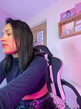 Snapshot of Julieta_Mendez chatting on September 14, 2025, 10:21 pm Julieta Mendez online show from September 14, 2025, 10:21 pm