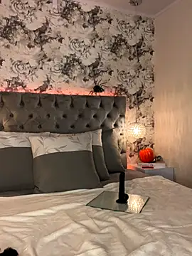 lilith storm online show from October 21, 2025, 6:18 pm