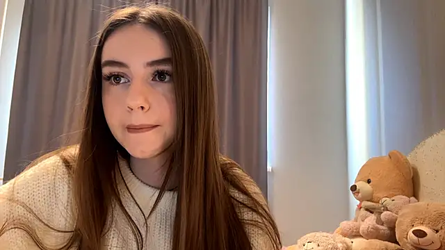 CatherinDream online show from October 18, 2025, 2:35 am