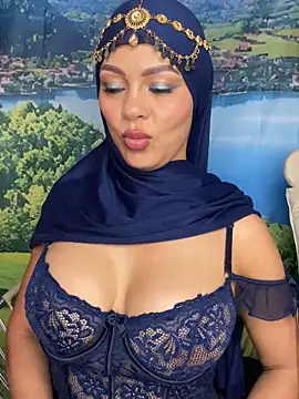  hafsa  online show from December 17, 2025, 5:18 pm