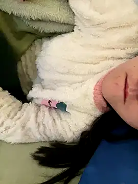 ruiki666 online show from December 17, 2025, 4:06 am