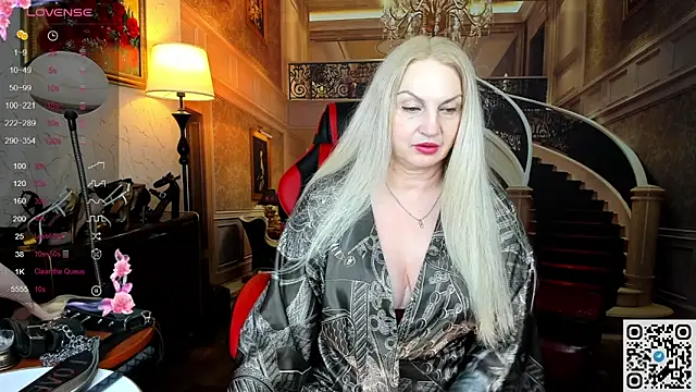Nina Devillle online show from May 30, 2026, 12:06 am