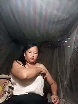 Snapshot of riso-00 chatting on September 25, 2025, 9:15 am riso-00 online show from September 25, 2025, 9:15 am