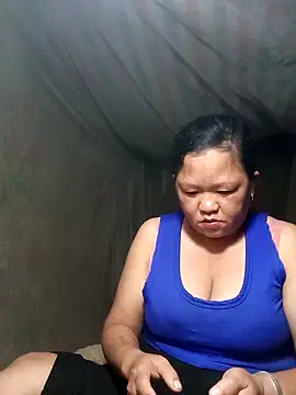 Snapshot of riso-00 chatting on October 2, 2025, 10:13 pm riso-00 online show from October 2, 2025, 10:13 pm