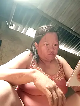 riso-00 online show from May 6, 2026, 5:22 am
