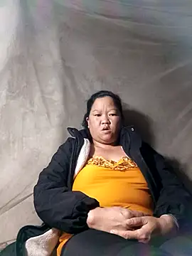 Snapshot of riso-00 chatting on November 3, 2025, 11:41 pm riso-00 online show from November 3, 2025, 11:41 pm