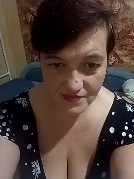 Caramellove8877 online show from November 8, 2025, 4:10 pm