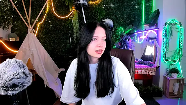 Snapshot of JulsMumi chatting on September 30, 2025, 9:26 am JulsMumi online show from September 30, 2025, 9:26 am