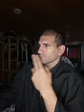 Snapshot of ObeyLust chatting on April 2, 2026, 12:34 pm ObeyLust online show from April 2, 2026, 12:34 pm