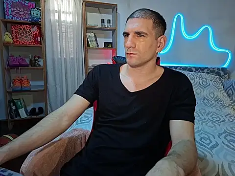 ObeyLust online show from November 20, 2025, 6:52 pm