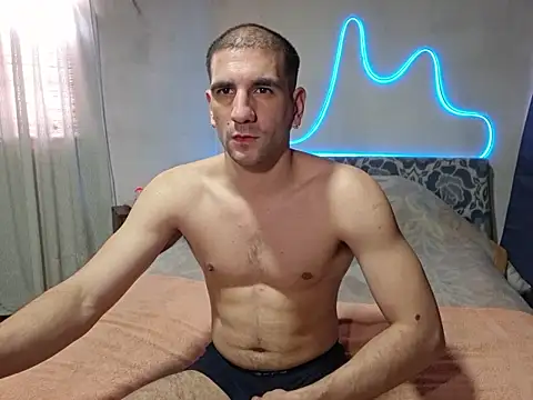 ObeyLust online show from November 18, 2025, 7:28 pm