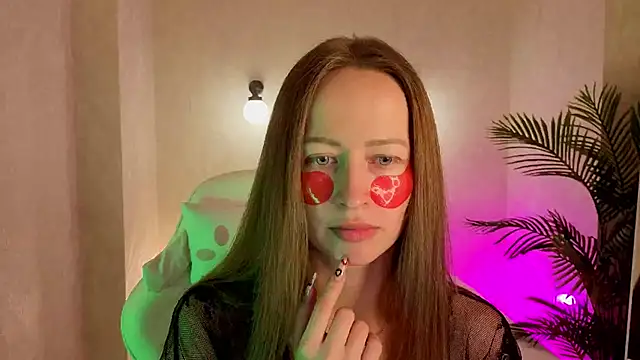 bella li   online show from November 20, 2025, 12:55 am