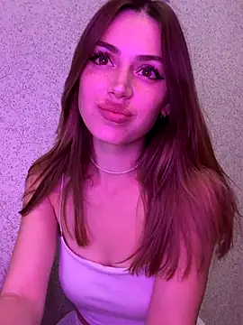 Snapshot of Elizabeth_Tay chatting on October 14, 2025, 4:51 pm Elizabeth Tay online show from October 14, 2025, 4:51 pm