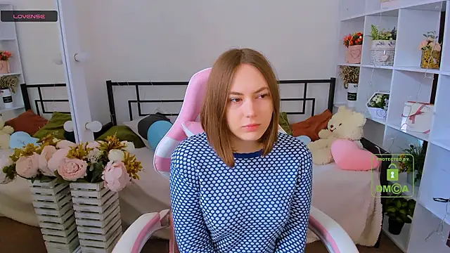 Elma Lily online show from February 3, 2026, 8:08 am