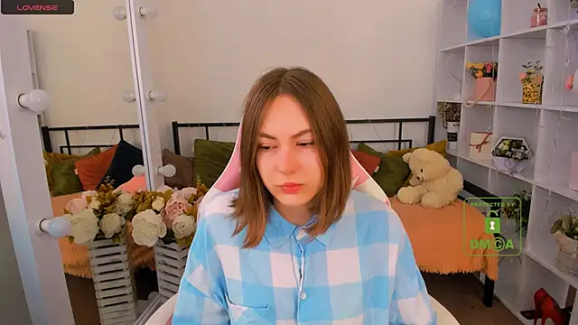 Elma Lily online show from February 22, 2026, 9:22 am