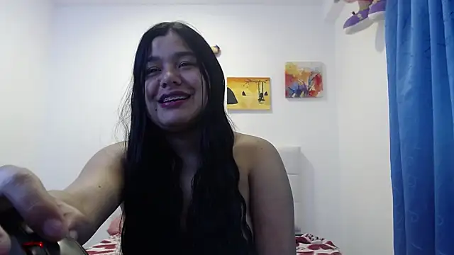 Snapshot of April_Becker chatting on October 11, 2025, 3:29 am April Becker online show from October 11, 2025, 3:29 am