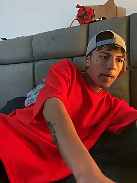 NaytonFreeman online show from February 26, 2026, 12:16 pm