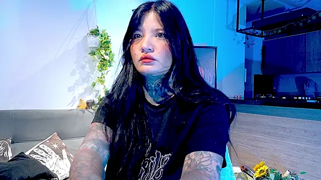 Unatatuada online show from December 18, 2025, 9:25 am