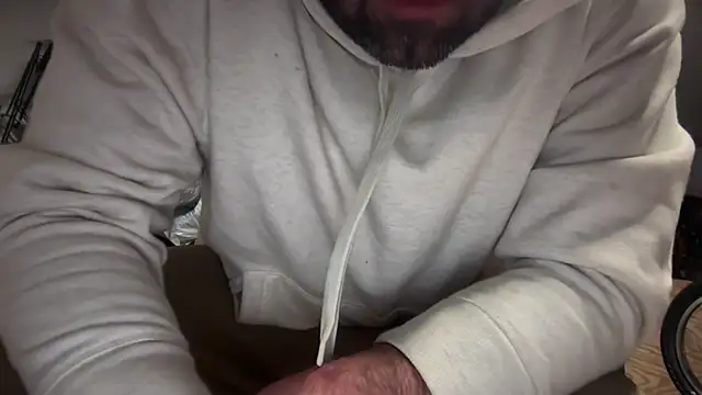 jasoncali305 online show from January 17, 2026, 8:18 am