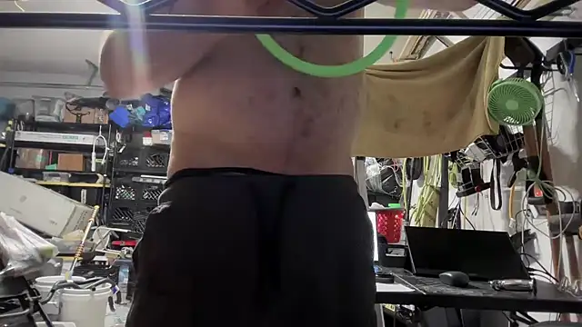 jasoncali305 online show from January 5, 2026, 7:39 pm