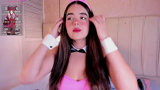 hannahst  online show from January 12, 2026, 8:25 pm