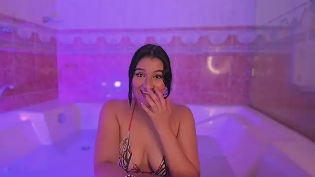 MariaFlowers online show from November 25, 2025, 7:36 pm