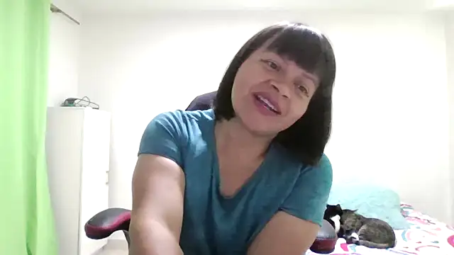 adri89-g online show from July 12, 2026, 3:57 pm