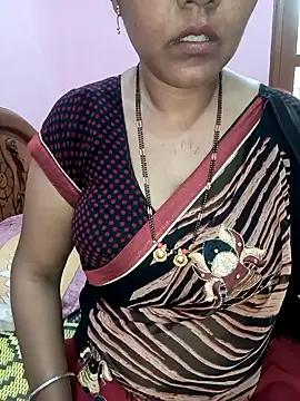 Snapshot of KannadaTamilTeluguBeauty chatting on April 29, 2026, 10:19 am KannadaTamilTeluguBeauty online show from April 29, 2026, 10:19 am