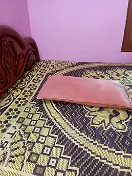 KannadaTamilTeluguBeauty online show from November 18, 2025, 3:21 am