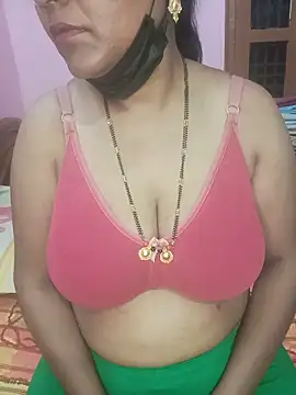 Snapshot of KannadaTamilTeluguBeauty chatting on May 31, 2026, 6:09 pm KannadaTamilTeluguBeauty online show from May 31, 2026, 6:09 pm