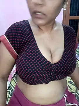 Snapshot of KannadaTamilTeluguBeauty chatting on April 29, 2026, 6:25 pm KannadaTamilTeluguBeauty online show from April 29, 2026, 6:25 pm