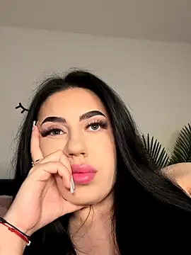 Snapshot of Andrestarr chatting on November 27, 2025, 7:58 pm Andrestarr online show from November 27, 2025, 7:58 pm